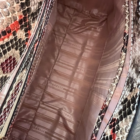 Fiorelli Flynn Satchel in Snake Emboss bag - Picture 11 of 11